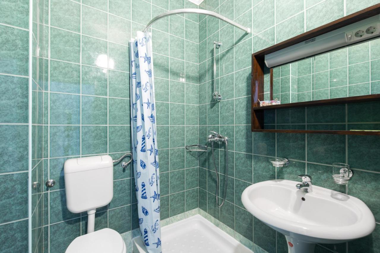 Pape Punat Hotel Екстериор снимка