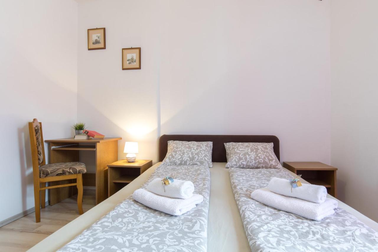 Pape Punat Hotel Екстериор снимка