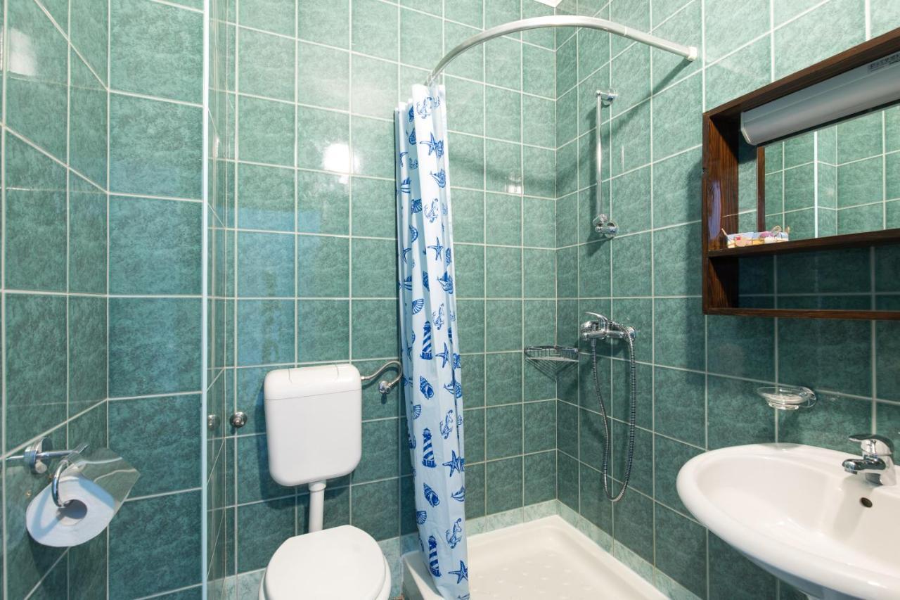 Pape Punat Hotel Екстериор снимка