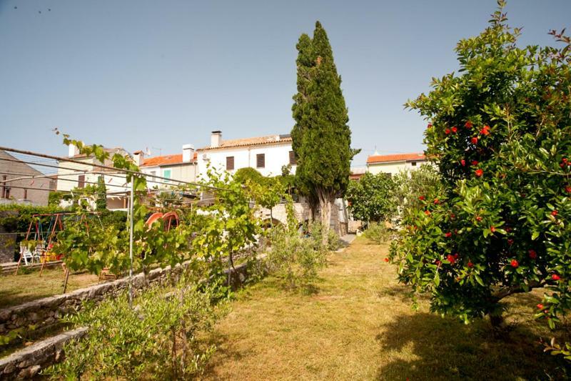 Pape Punat Hotel Екстериор снимка